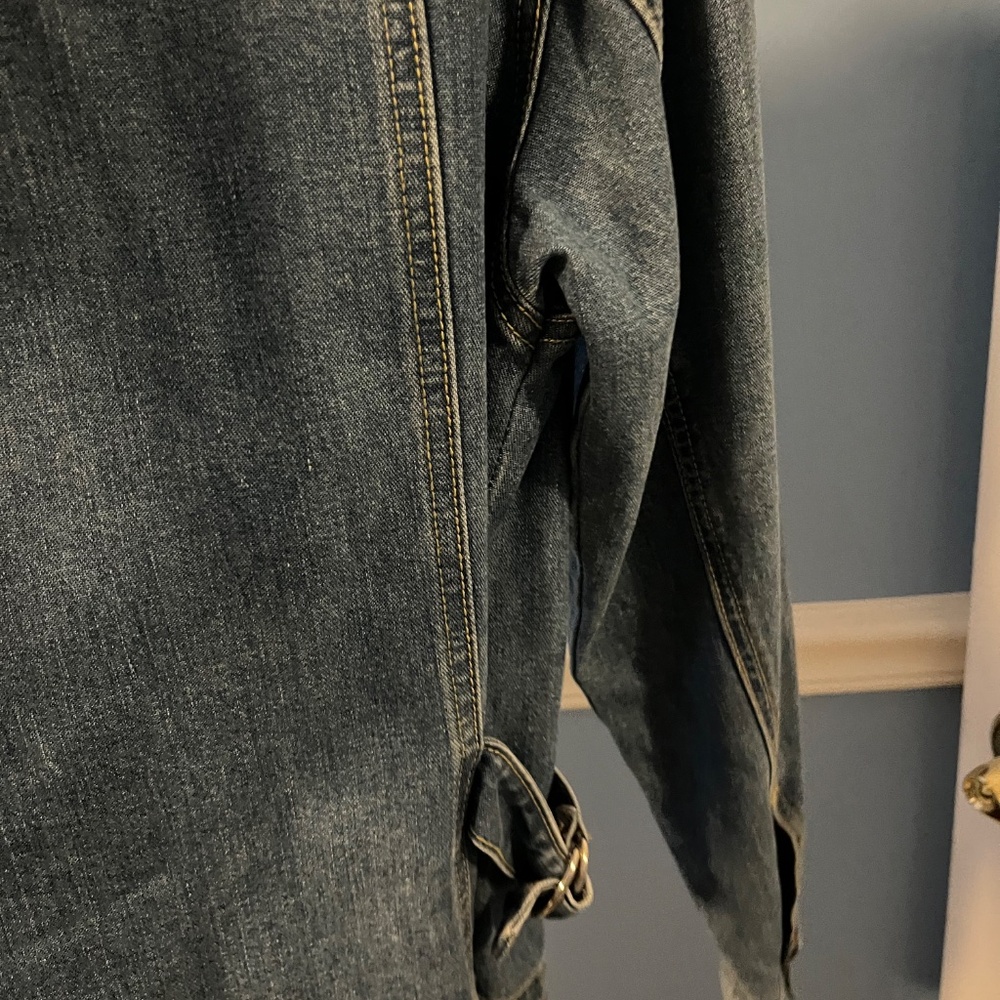 Lightweight denim zip up jacket - Picture 4 of 8